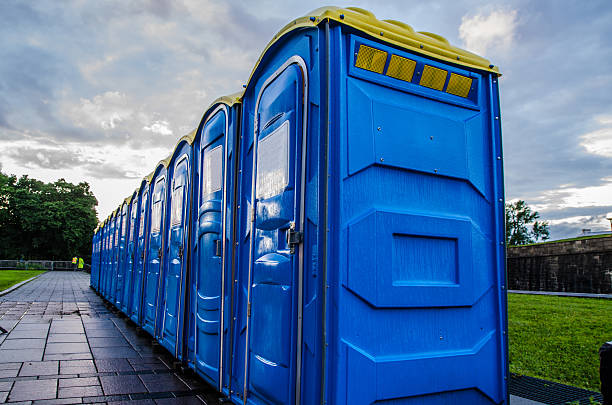 Best Porta potty delivery and setup  in East Porterville, CA